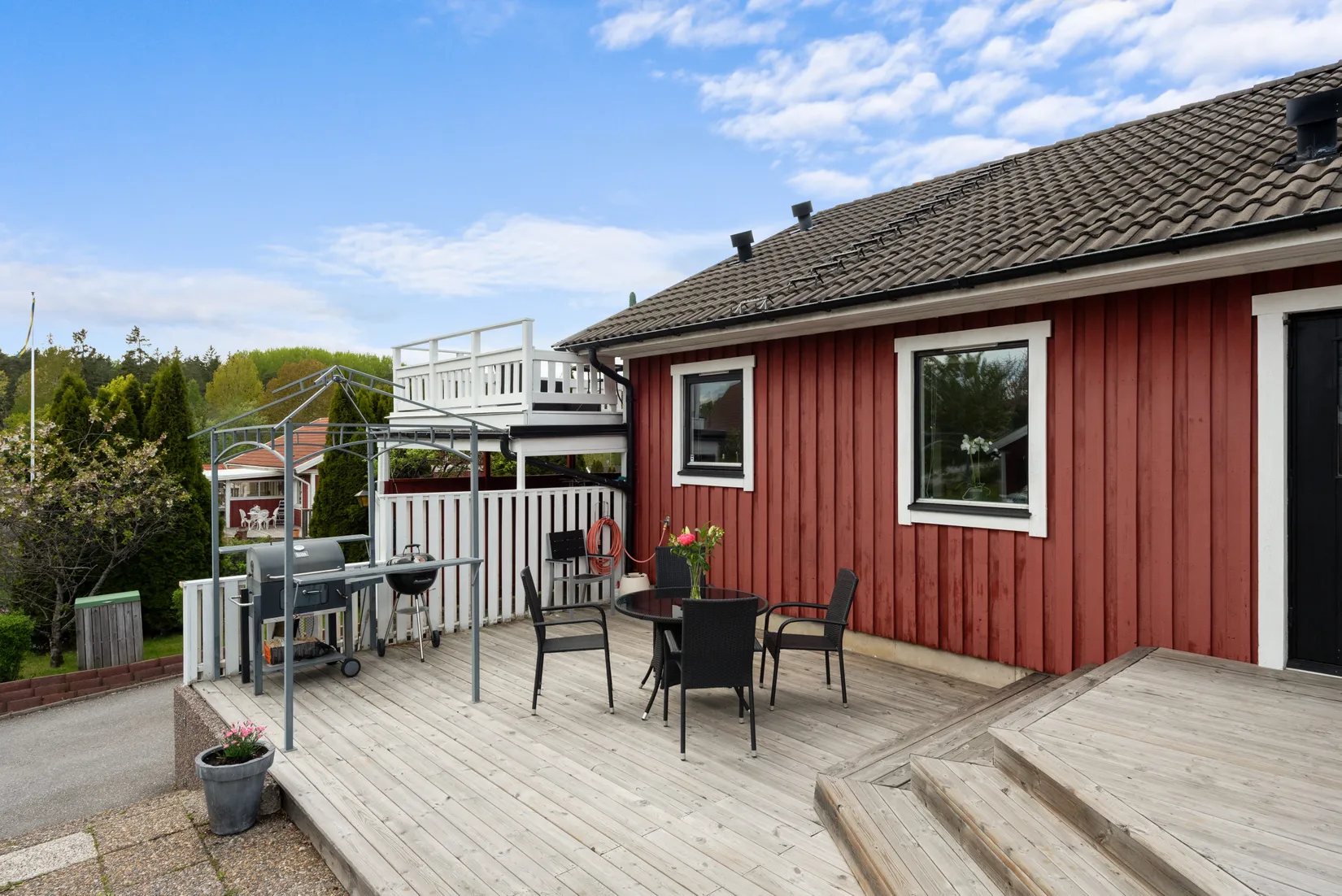 Villa, Radhus, Götavägen 74, Gribbylund, Täby