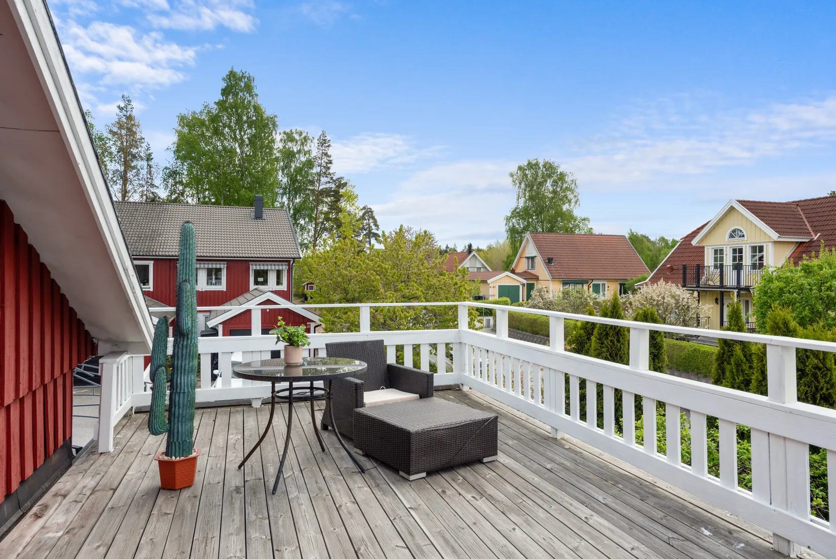Villa, Radhus, Götavägen 74, Gribbylund, Täby