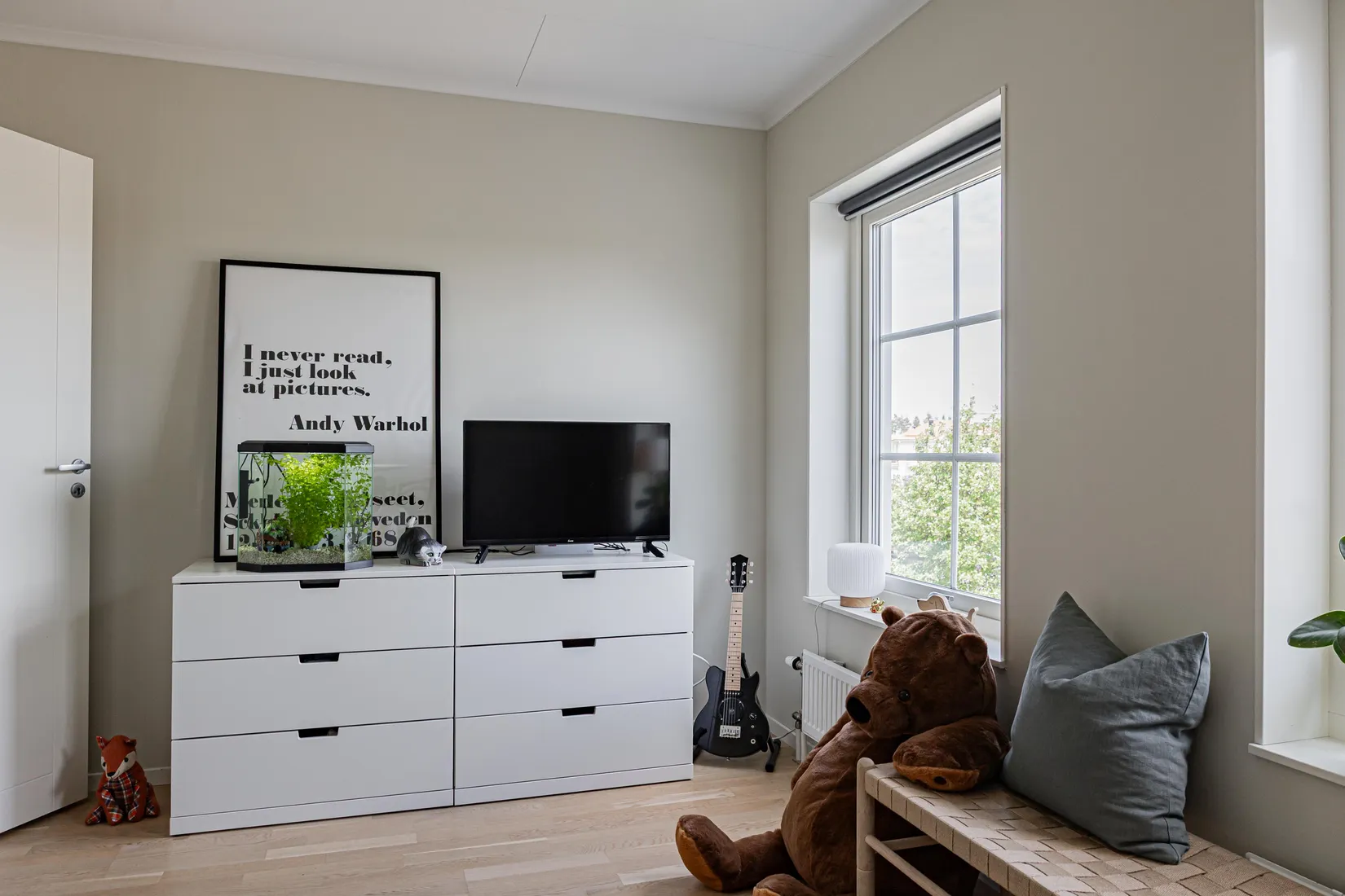 Villa, Radhus, Ålesundsgatan 22, Lillhamra, Västerås