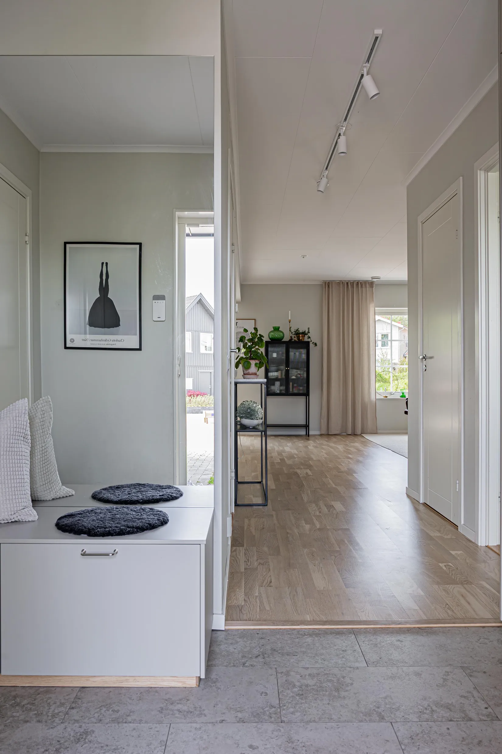 Villa, Radhus, Ålesundsgatan 22, Lillhamra, Västerås