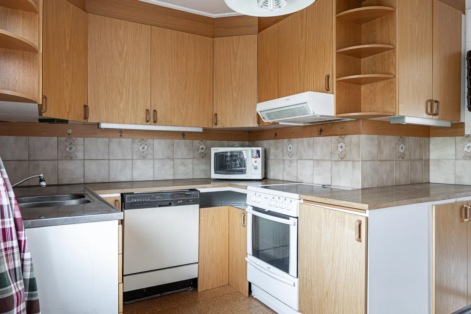 Villa, Dan Anderssons gata 1, Nordanby, Västerås