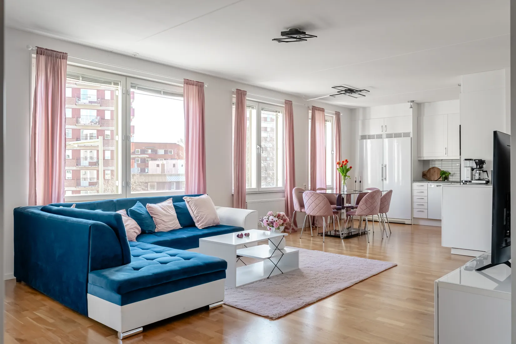 Bostadsrätt, Gamla Södertäljevägen 8, Fruängen, Stockholm