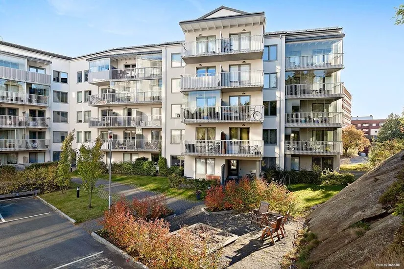 Bostadsrätt, Gamla Södertäljevägen 8, Fruängen, Stockholm