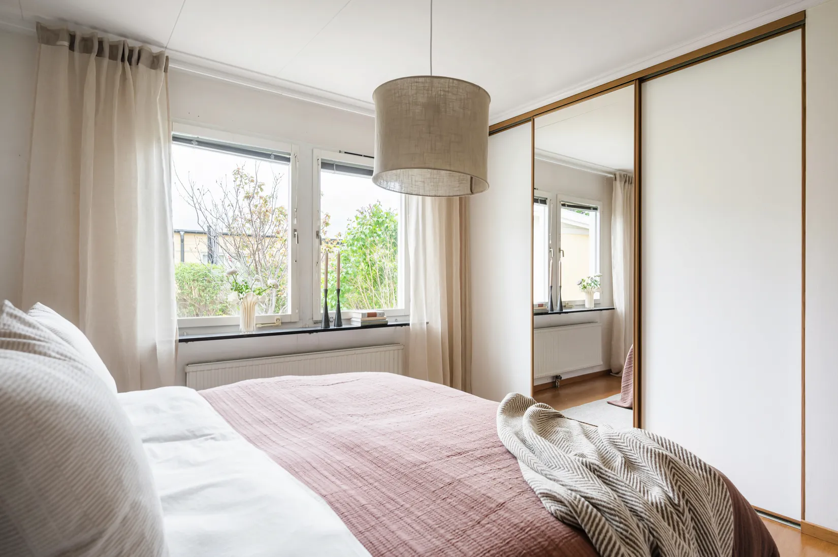 Villa, Radhus, Björnskogsgränd 165, Vällingby - Kälvesta, Stockholm