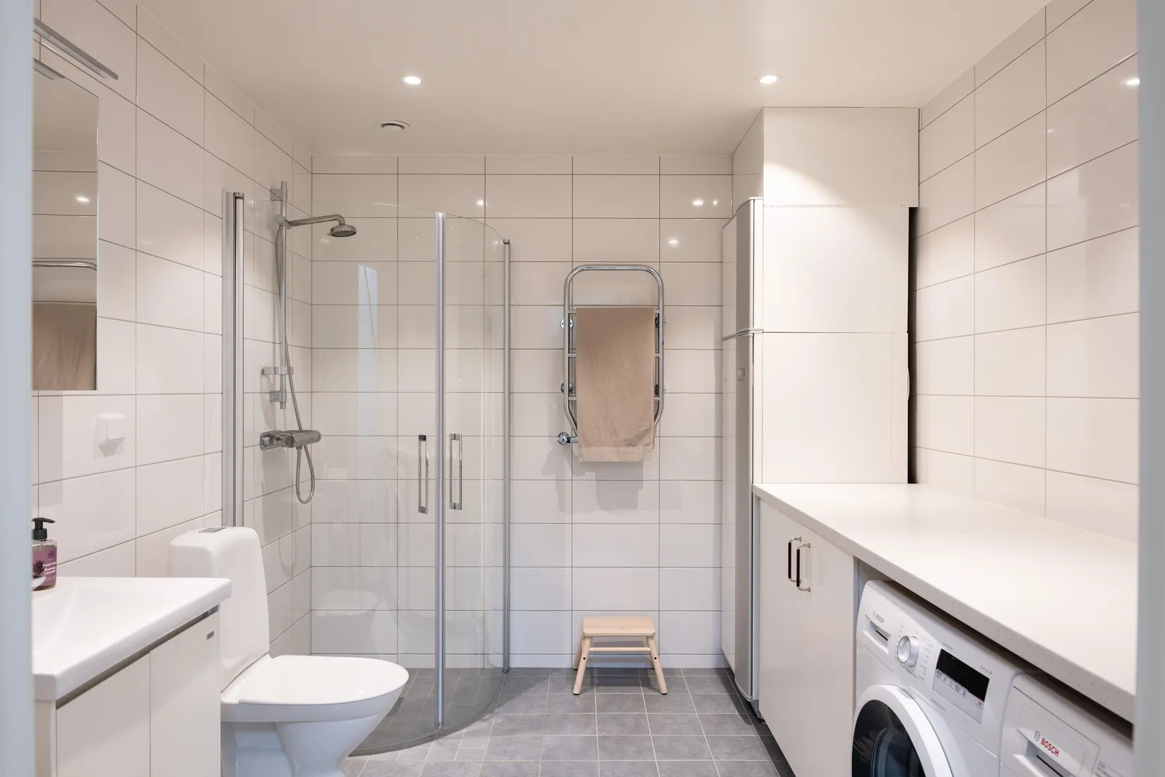 Villa, Radhus, Skogsbetesvägen 20, Gäddeholm, Västerås