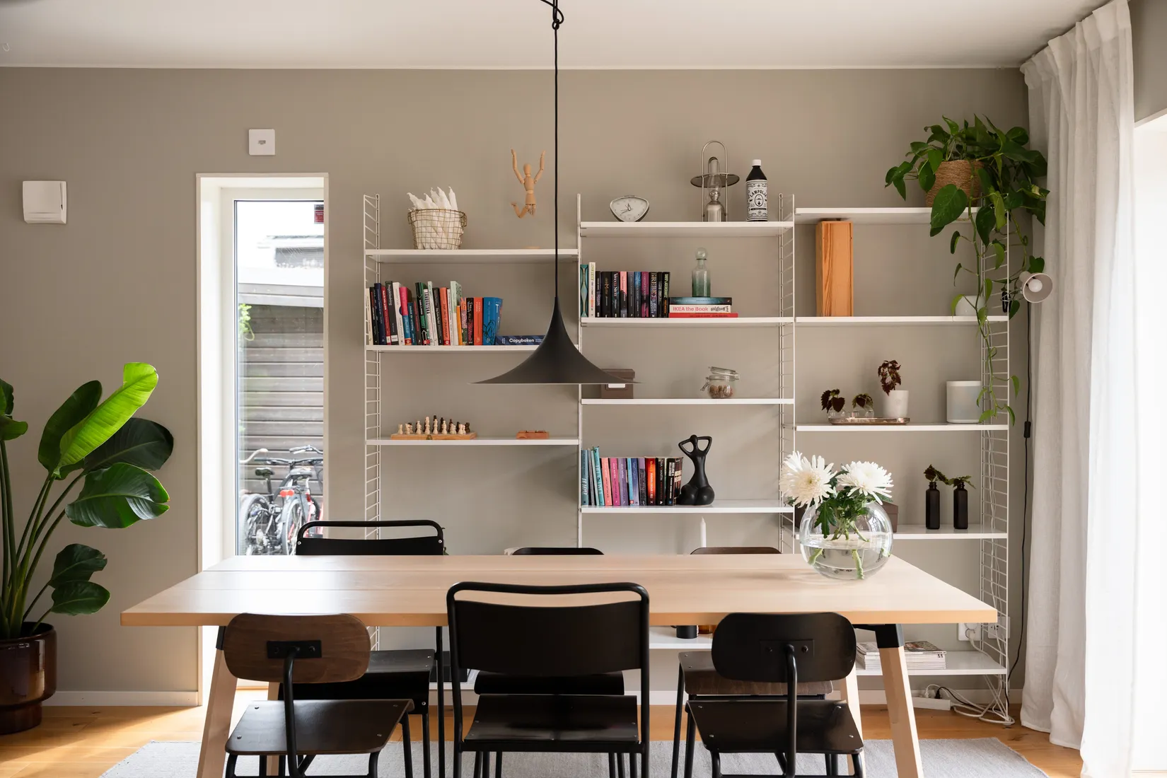 Villa, Radhus, Skogsbetesvägen 20, Gäddeholm, Västerås