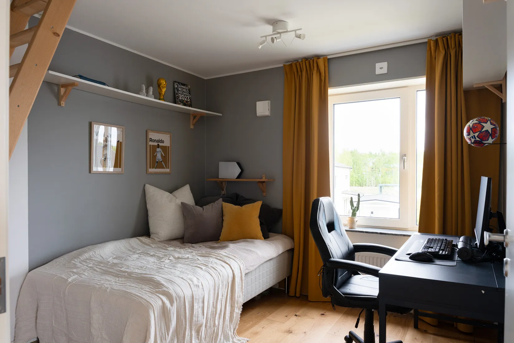 Villa, Radhus, Skogsbetesvägen 20, Gäddeholm, Västerås