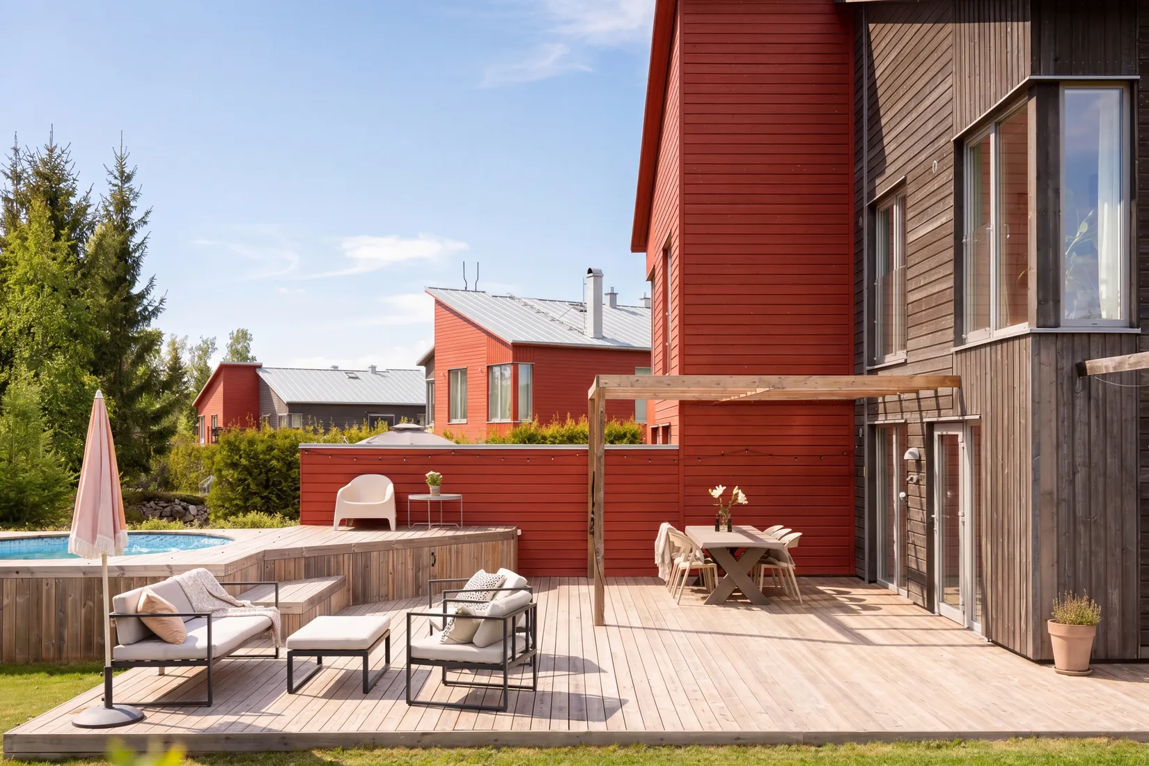 Villa, Radhus, Skogsbetesvägen 20, Gäddeholm, Västerås