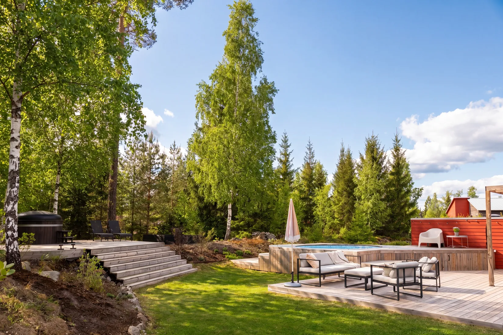 Villa, Radhus, Skogsbetesvägen 20, Gäddeholm, Västerås