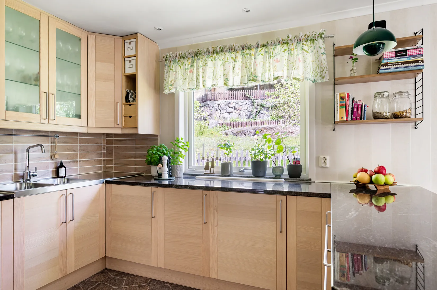 Villa, Cervins väg 18, Spånga - Bromsten, Stockholm