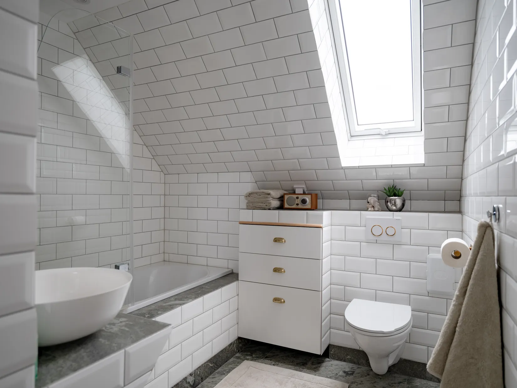 Villa, Radhus, Adolf Lemons väg 118, Täby Kyrkby, Täby