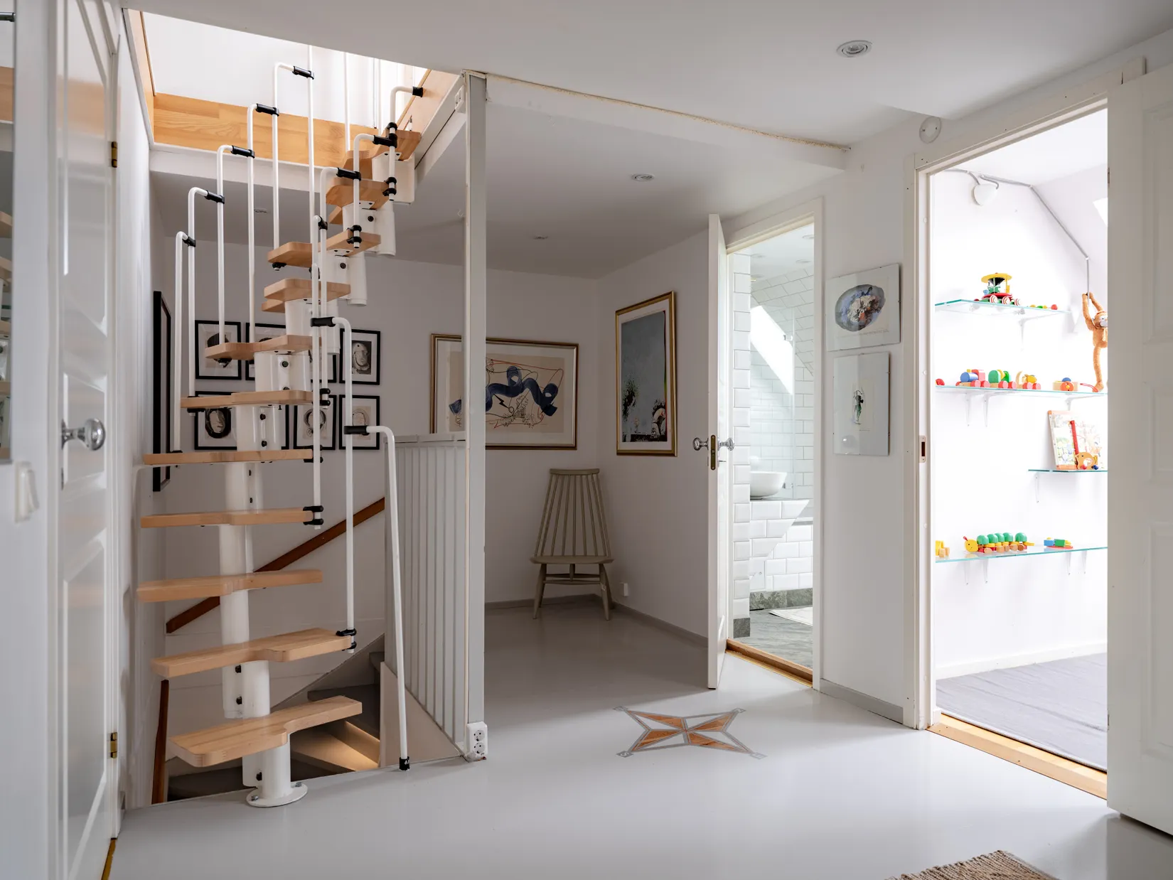 Villa, Radhus, Adolf Lemons väg 118, Täby Kyrkby, Täby