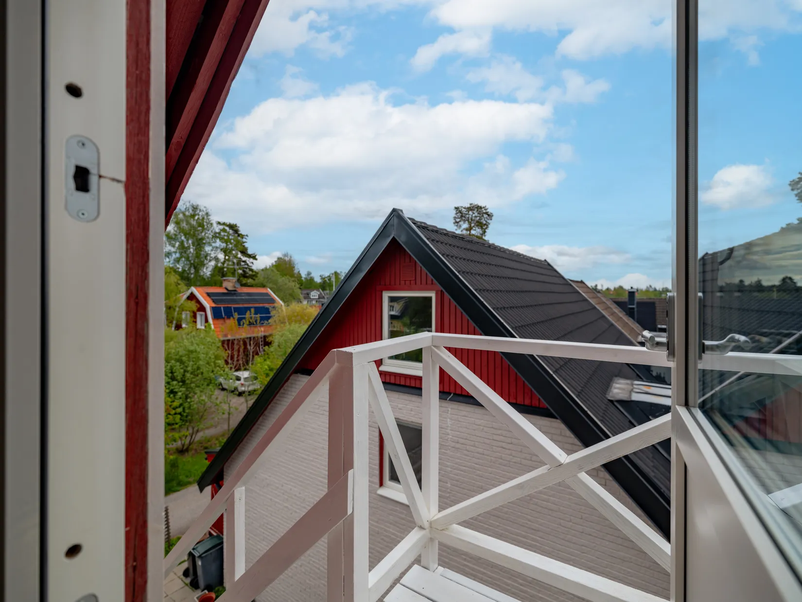 Villa, Radhus, Adolf Lemons väg 118, Täby Kyrkby, Täby