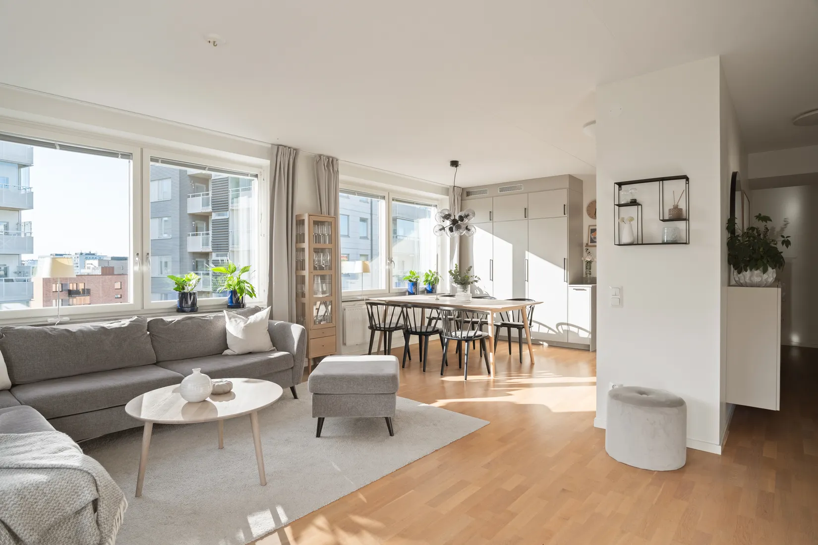 Bostadsrätt, Alpvägen 14, vån 3/3, Bromma - Mariehäll, Stockholm