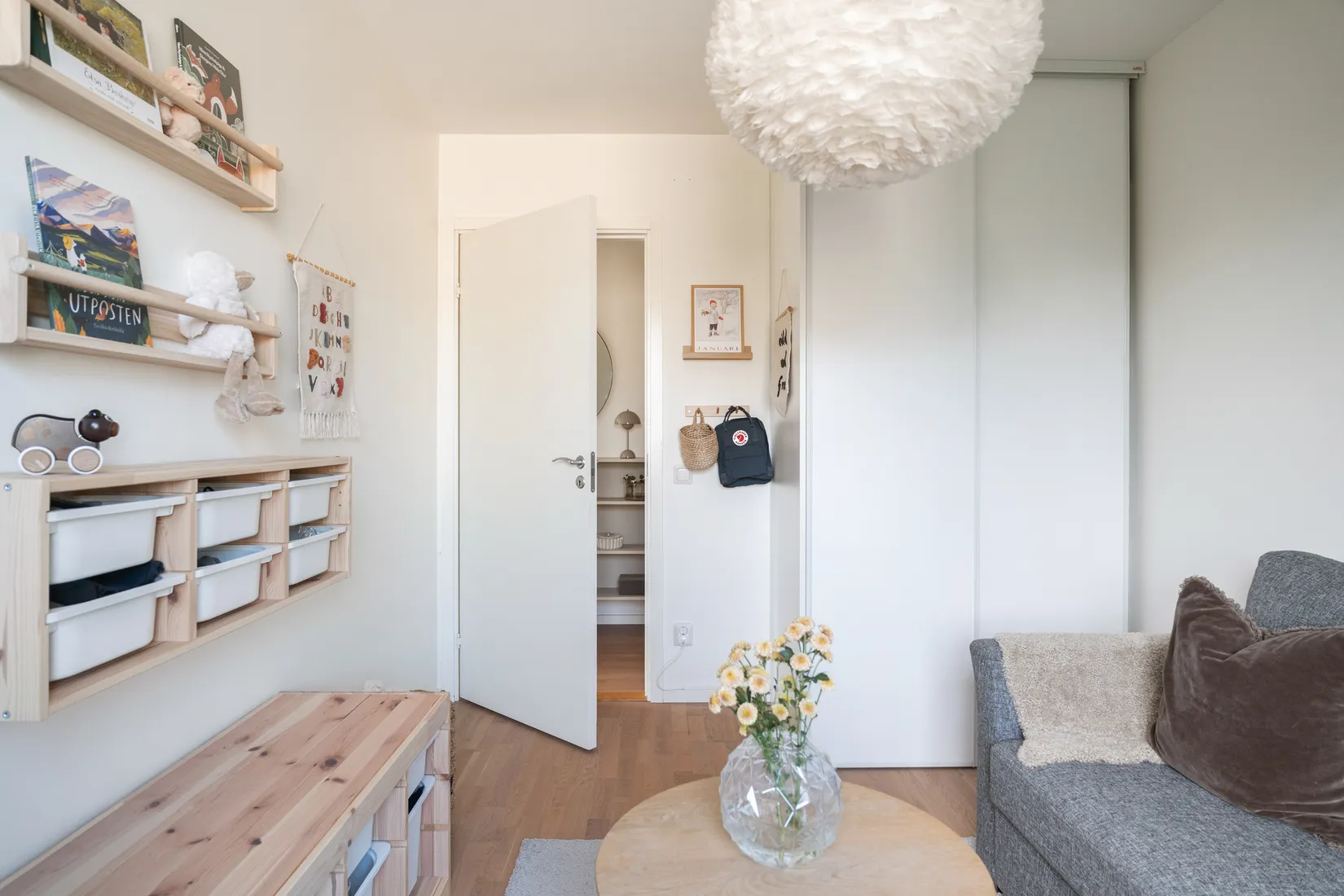 Bostadsrätt, Alpvägen 14, vån 3/3, Bromma - Mariehäll, Stockholm