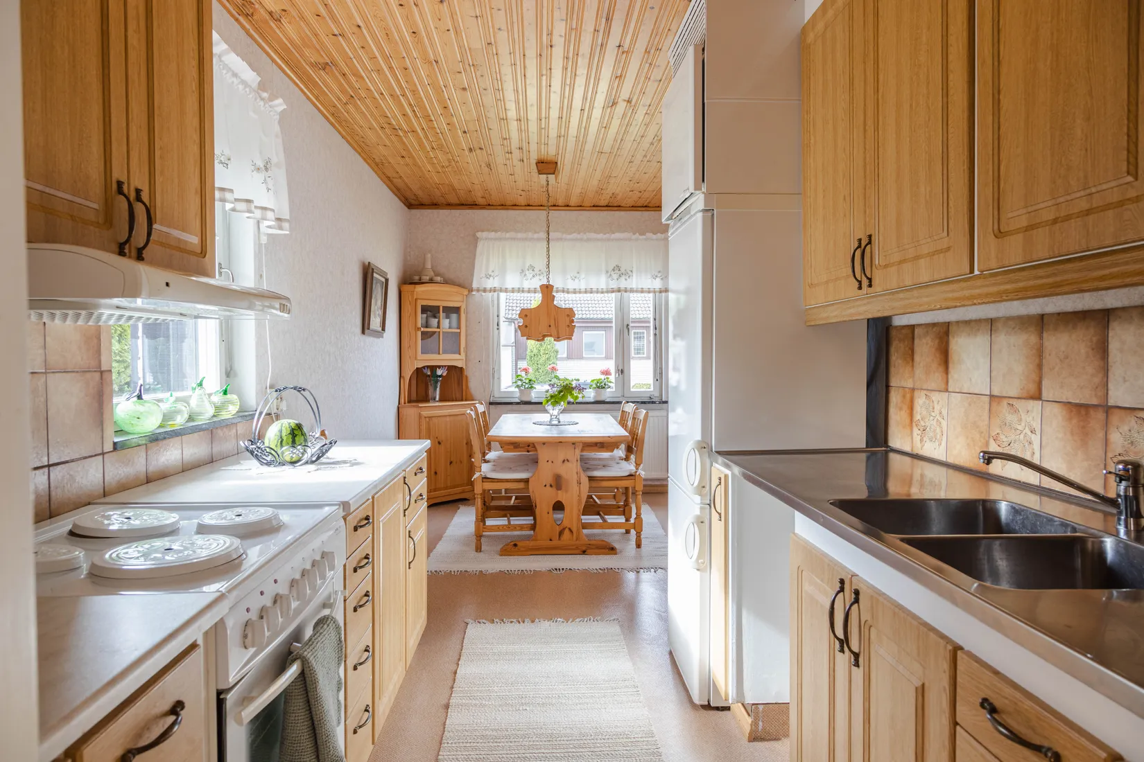 Villa, Larslundsvägen 15, Hökåsen, Västerås
