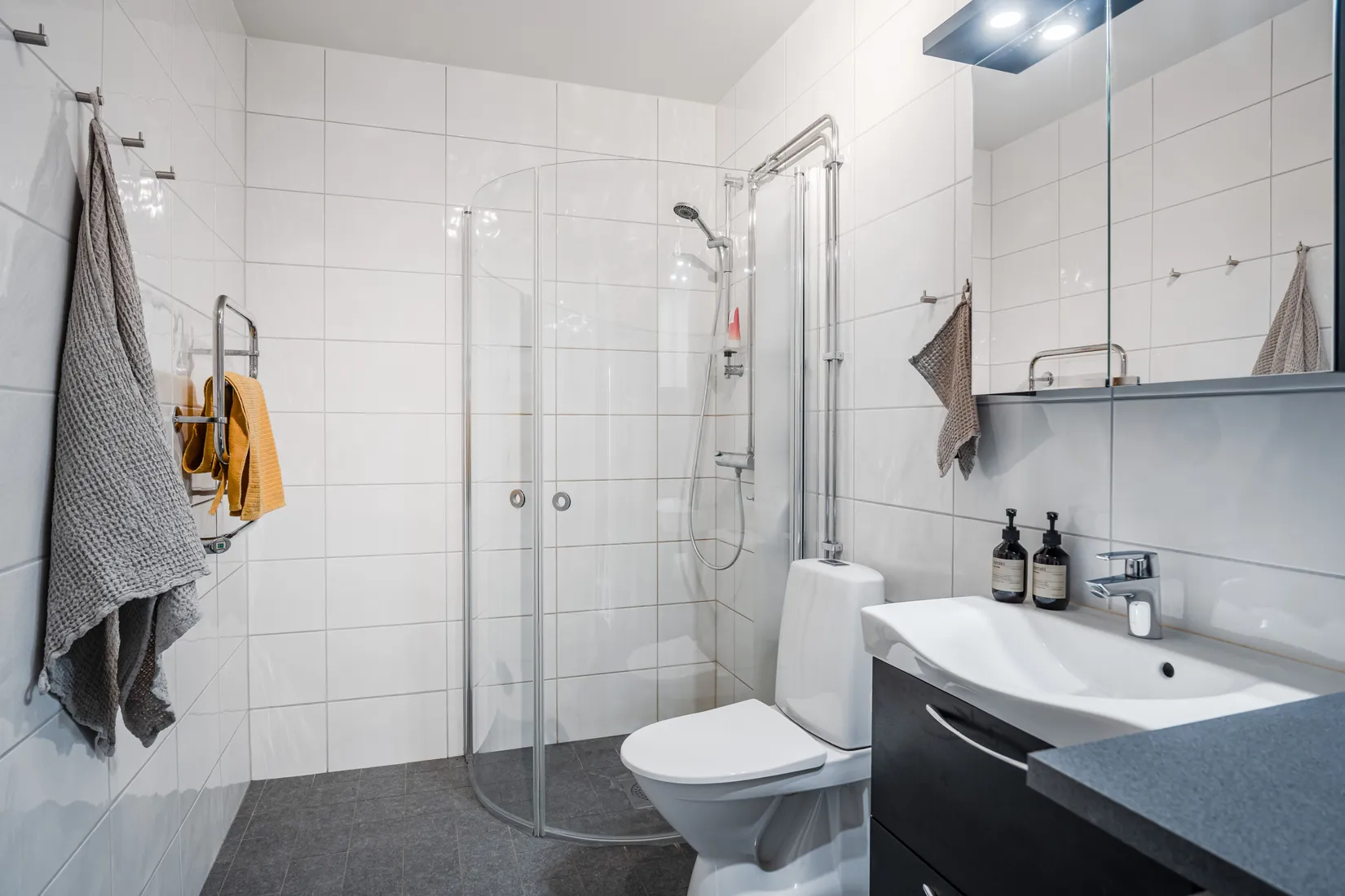 Bostadsrätt, Råbyvägen 72, Kapellgärdet, Uppsala