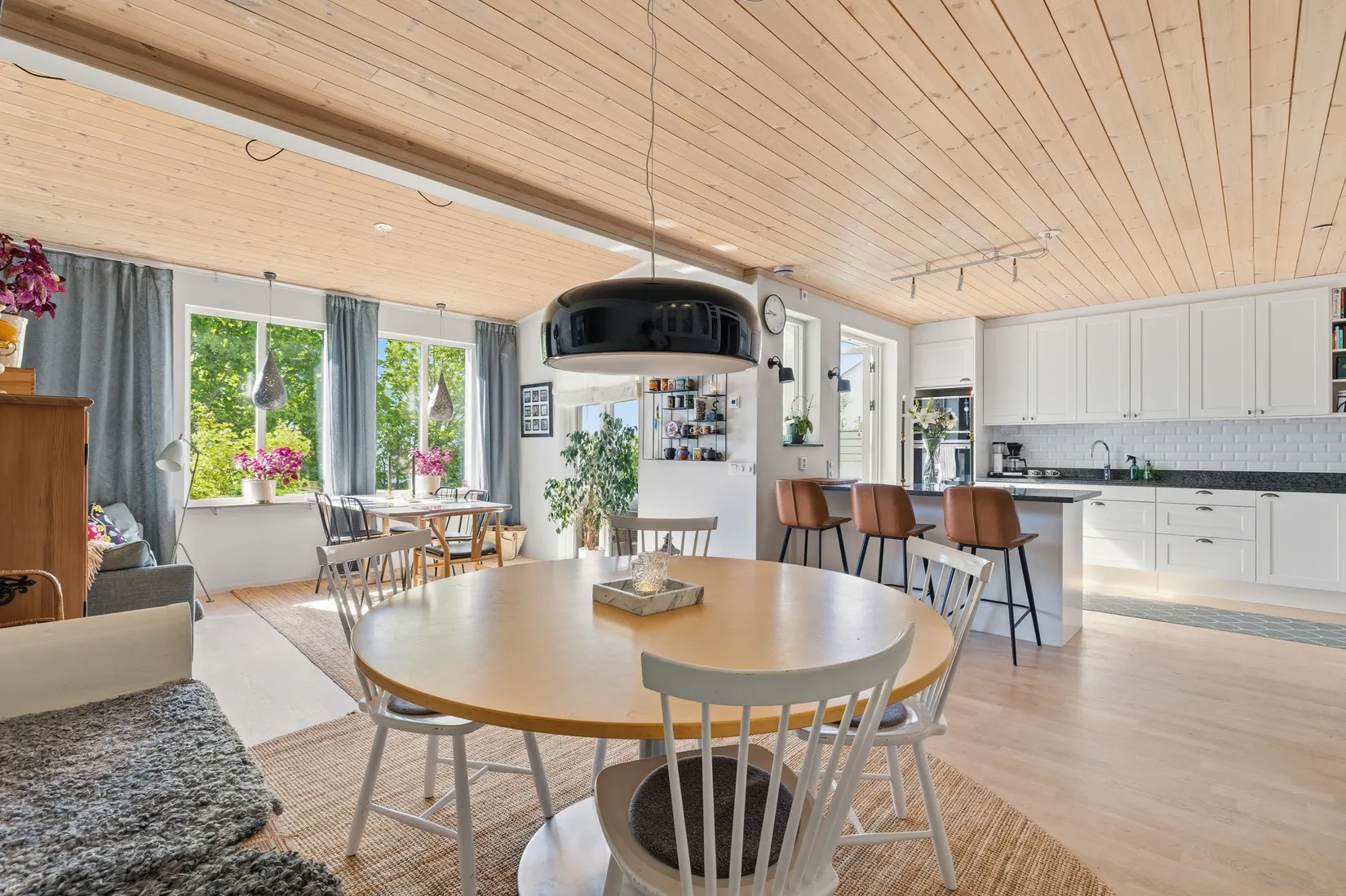 Villa, Meanderslingan 1, Järvastaden, Solna