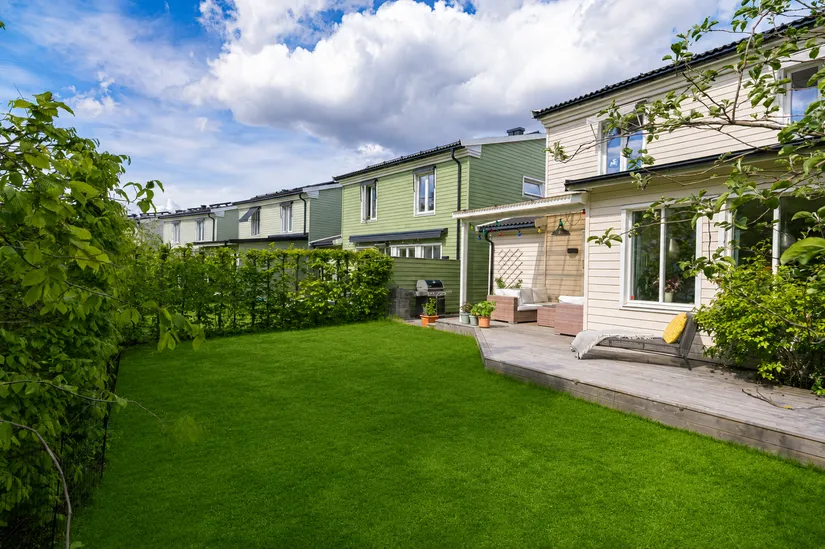 Villa, Meanderslingan 1, Järvastaden, Solna
