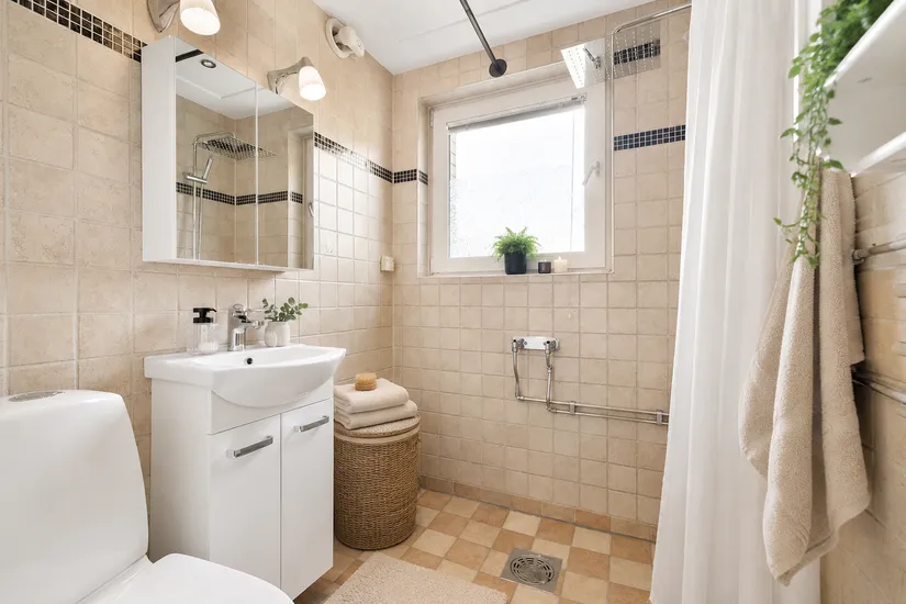Bostadsrätt, Engelbrektsvägen 37, Jakobsberg, Järfälla