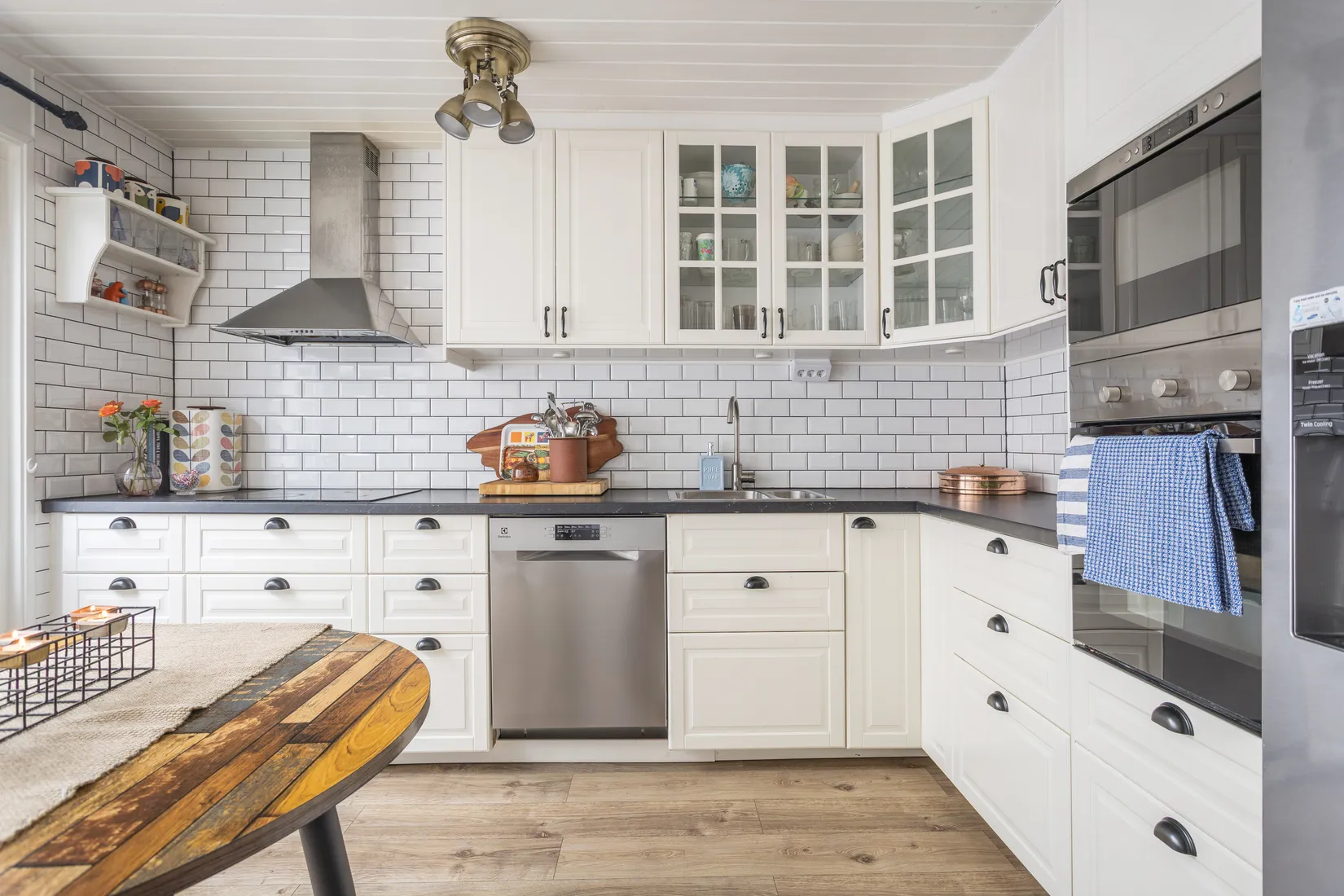 Villa, Radhus, Kanalvägen 65, Töjnan, Sollentuna