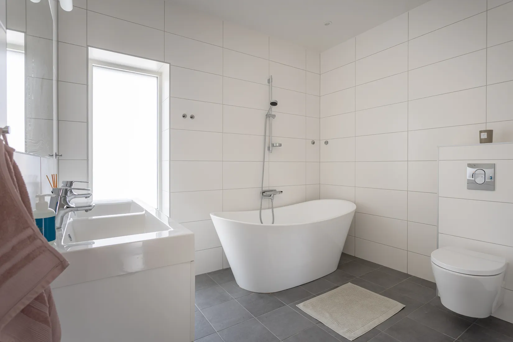 Bostadsrätt, Radhus, Solstigen 26A, Väsjön, Sollentuna