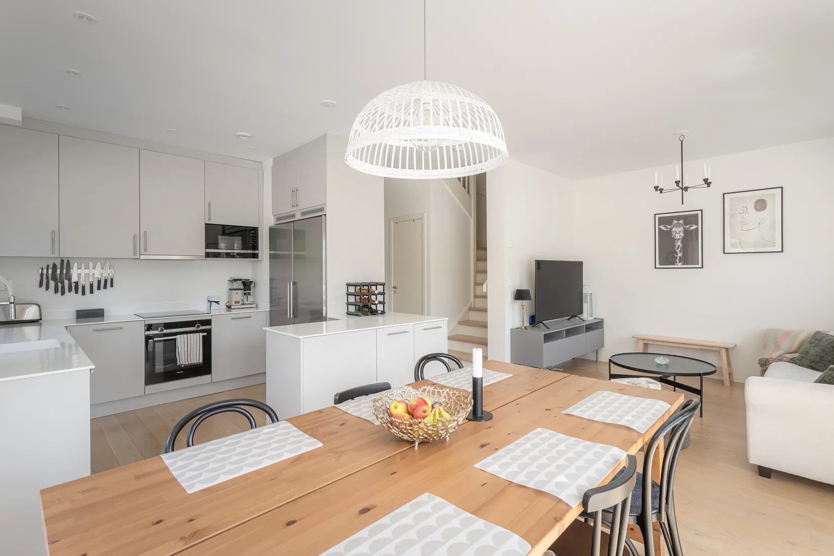 Bostadsrätt, Radhus, Solstigen 26A, Väsjön, Sollentuna