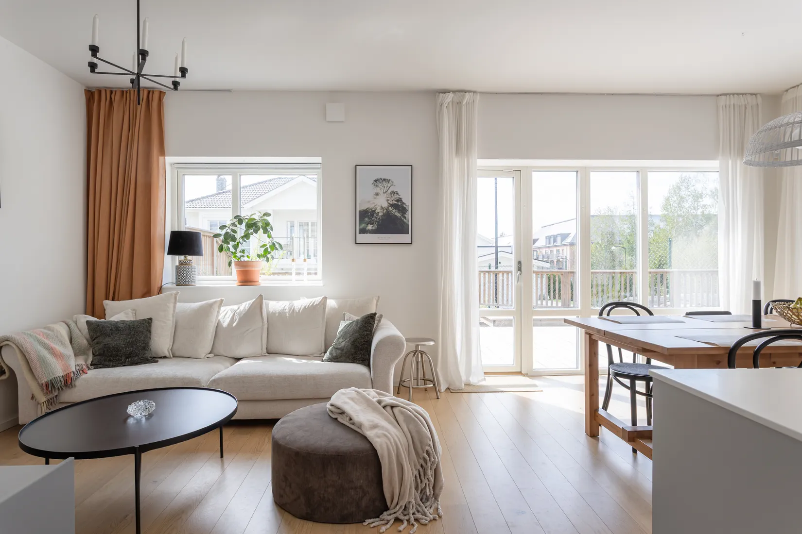 Bostadsrätt, Radhus, Solstigen 26A, Väsjön, Sollentuna