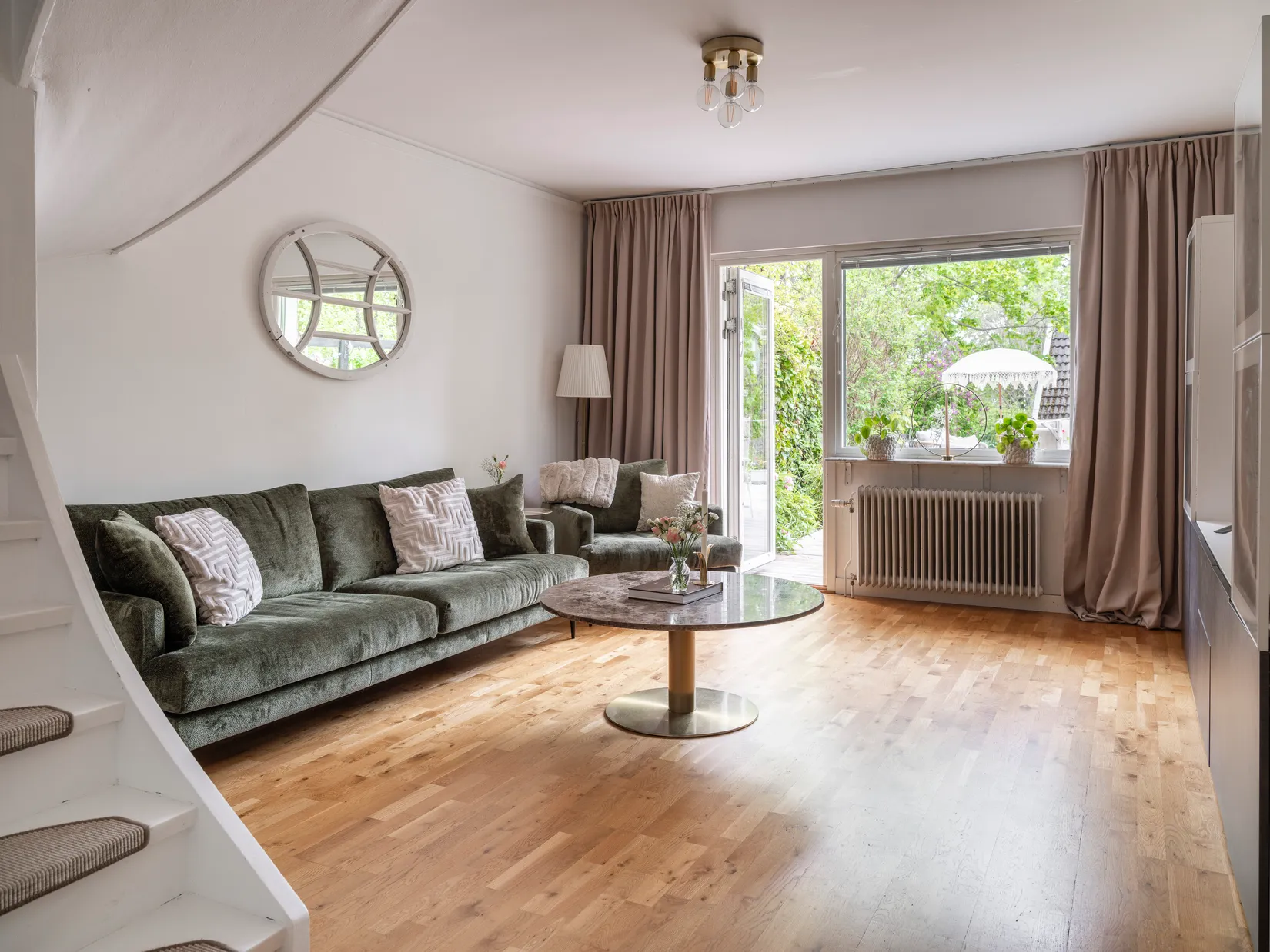 Bostadsrätt, Radhus, Aspvägen 22D, Fågelsången, Sollentuna