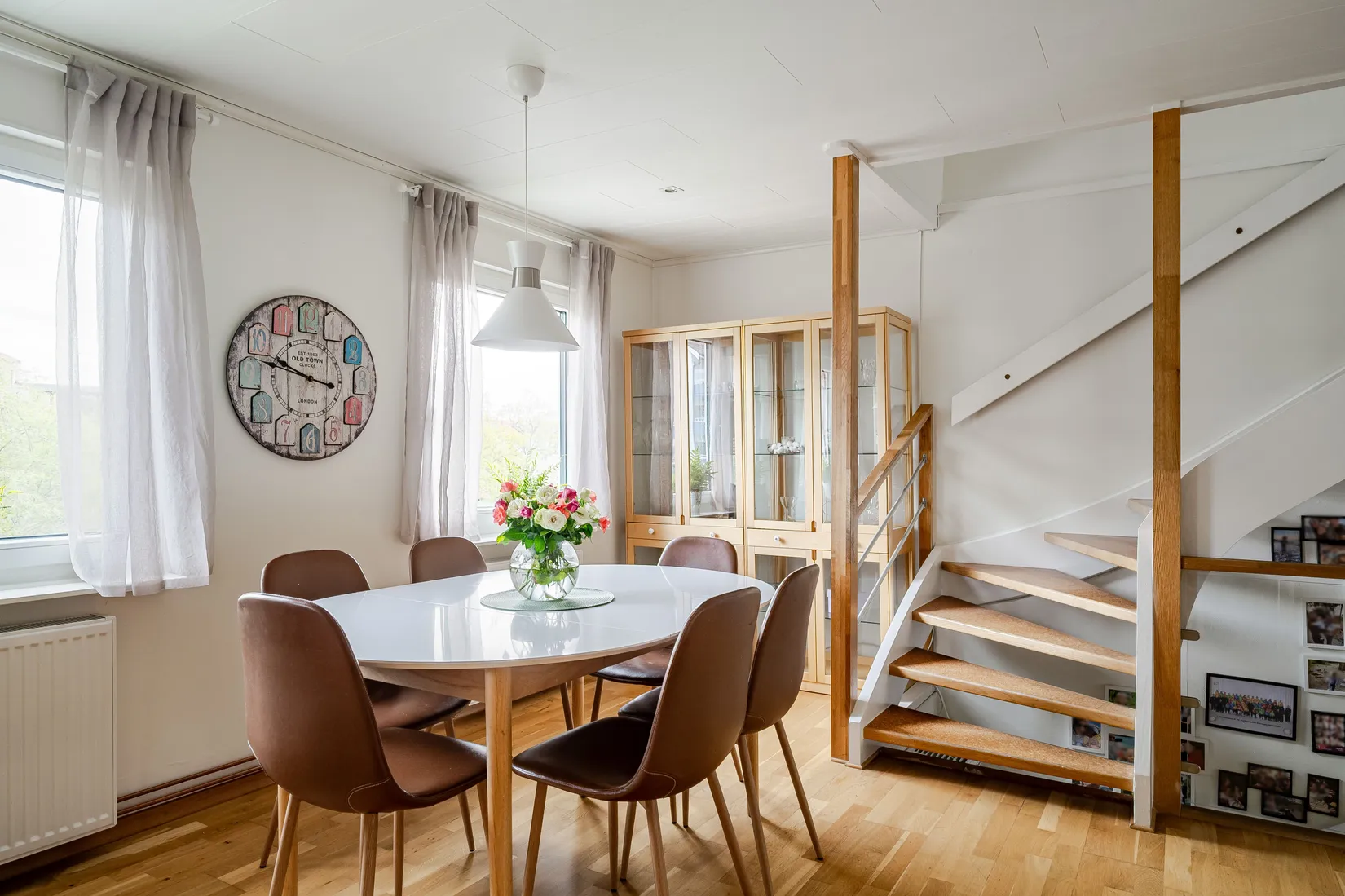 Villa, Radhus, Centralgatan 29A, Centralt, Nynäshamn