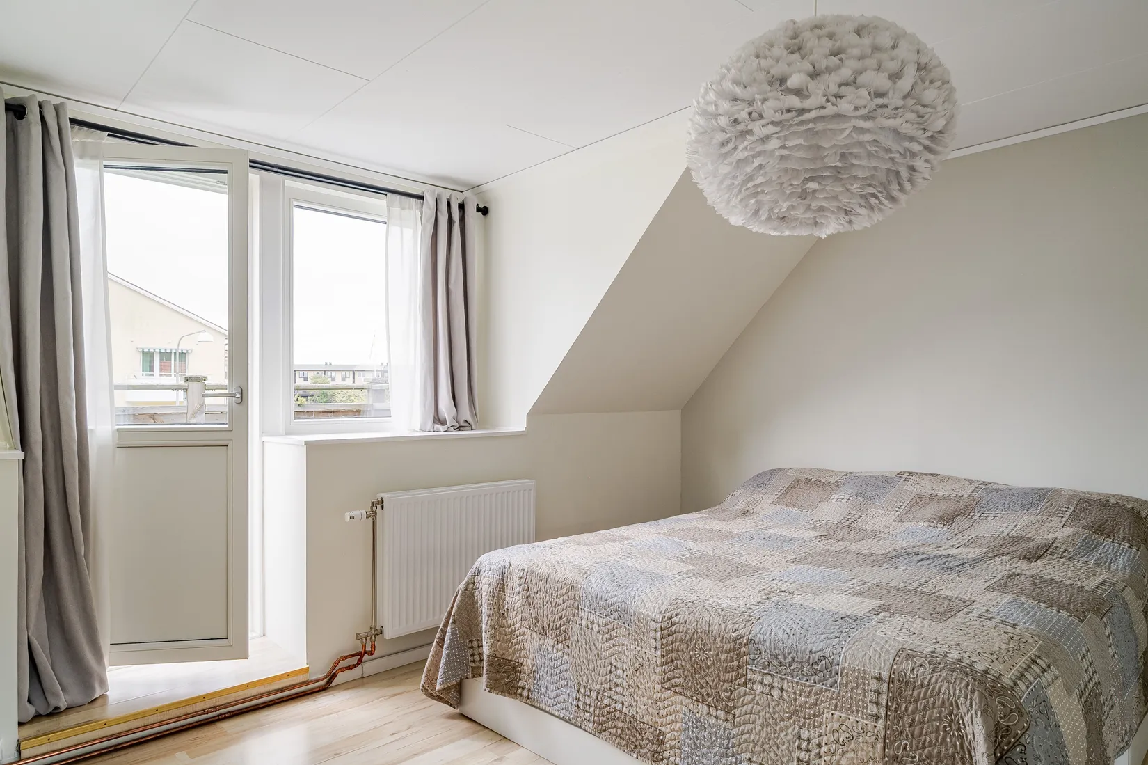 Villa, Radhus, Centralgatan 29A, Centralt, Nynäshamn