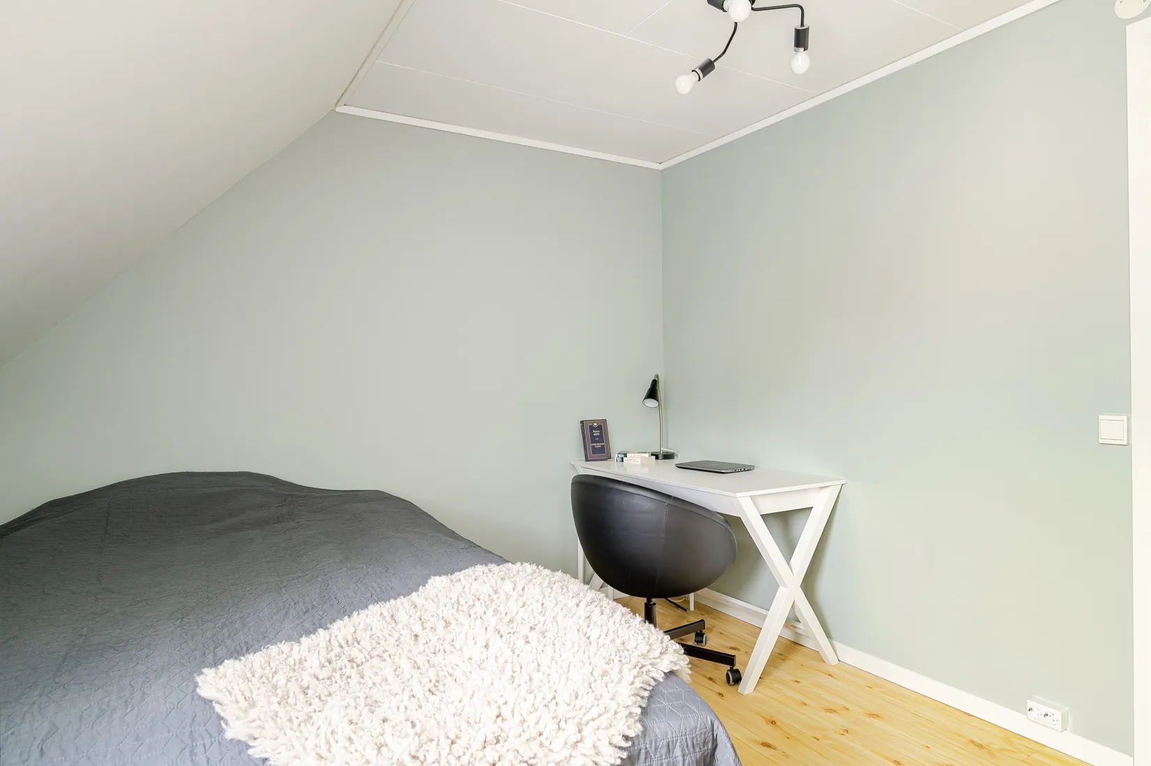 Villa, Radhus, Centralgatan 29A, Centralt, Nynäshamn