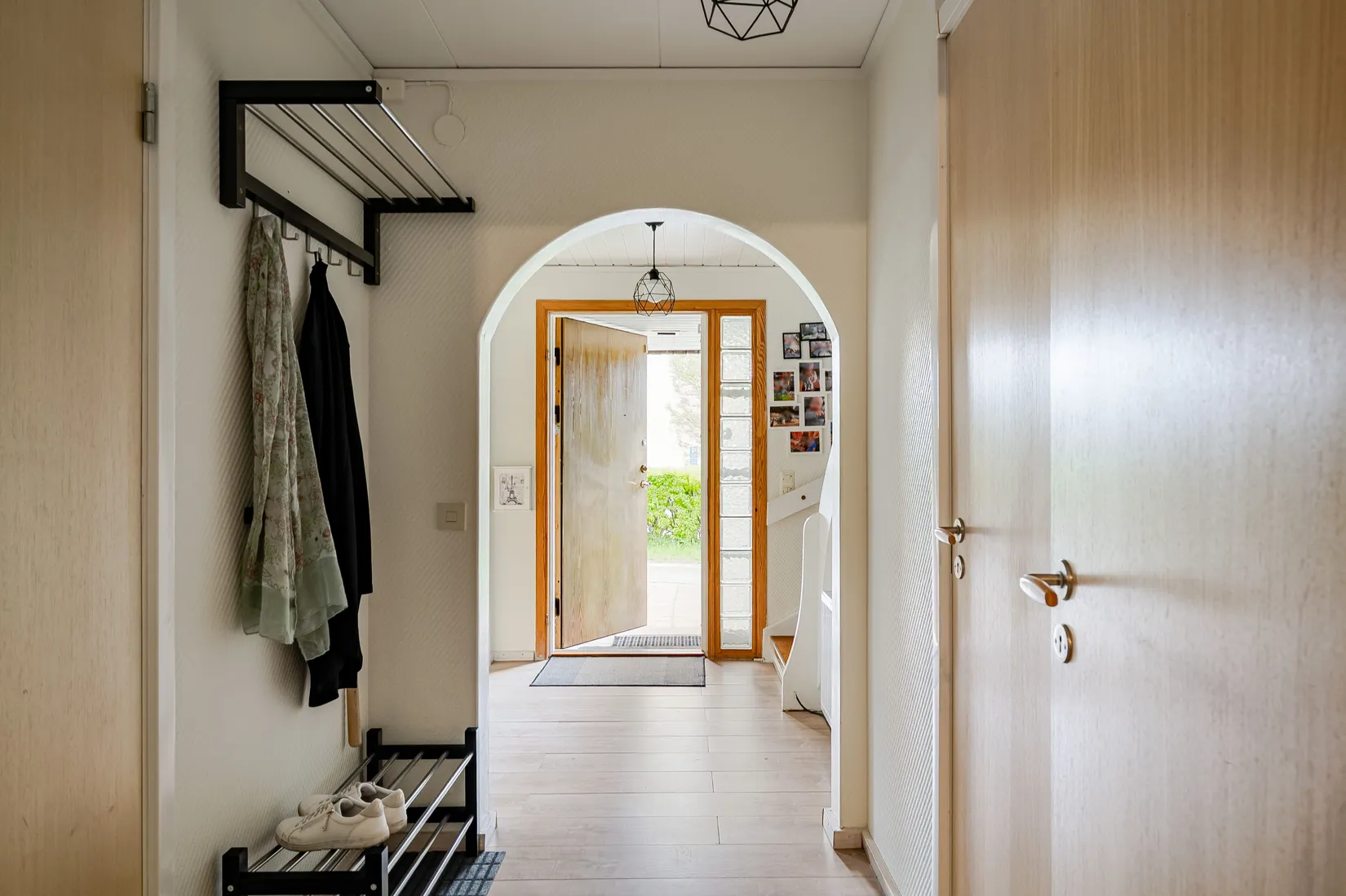 Villa, Radhus, Centralgatan 29A, Centralt, Nynäshamn