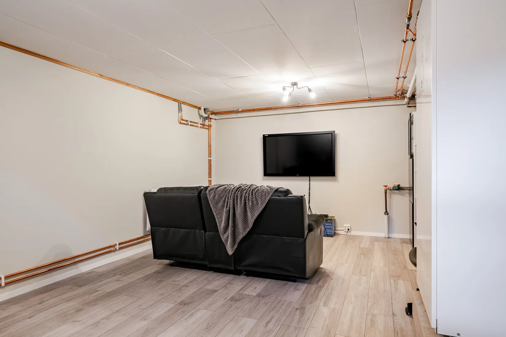 Villa, Radhus, Centralgatan 29A, Centralt, Nynäshamn