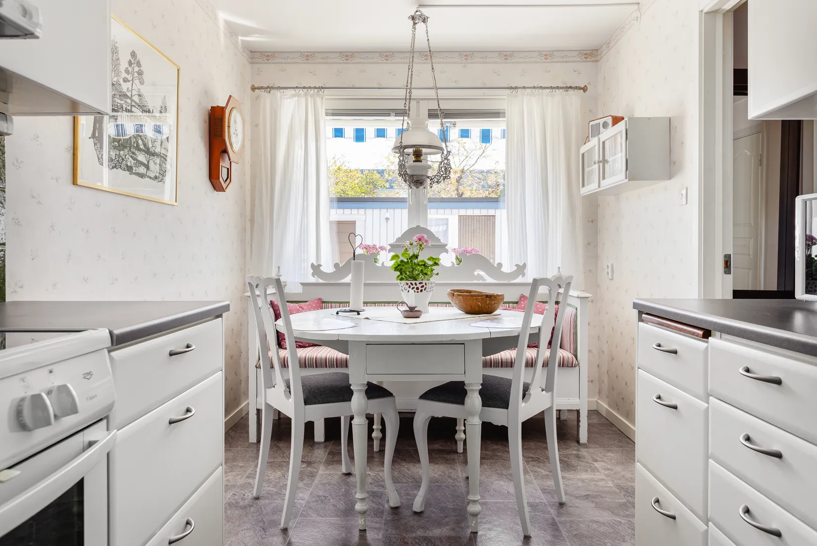 Villa, Radhus, Blomstervägen 8B, Katrineholm Nävertorp, Katrineholm