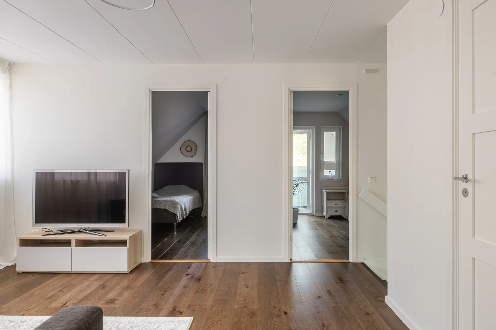 Villa, Radhus, Lövkärrsvägen 9, Segeltorp, Huddinge