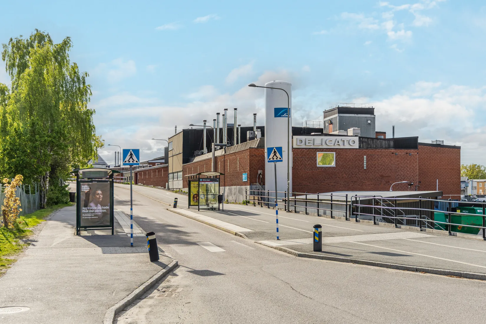 Villa, Radhus, Lövkärrsvägen 9, Segeltorp, Huddinge