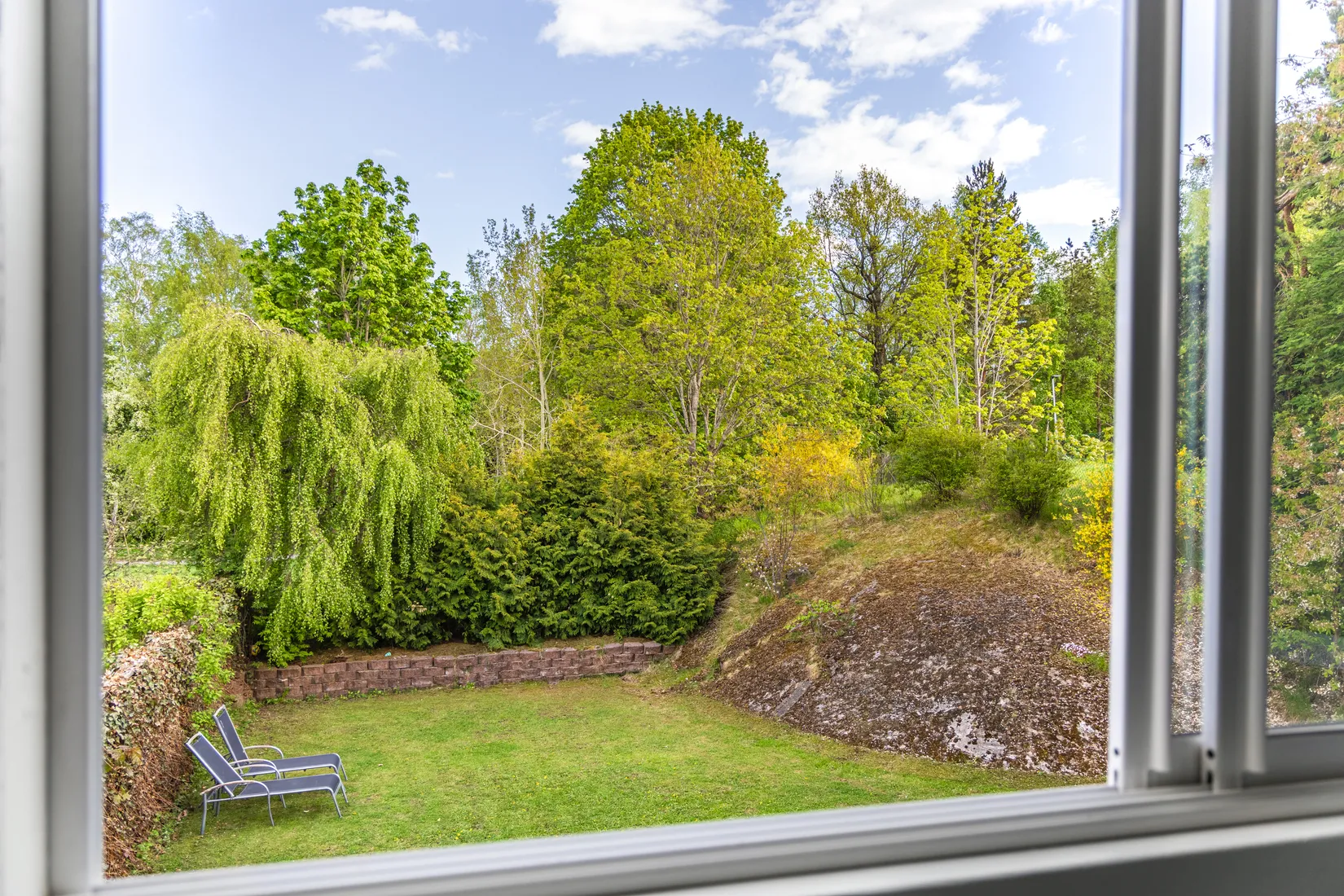 Villa, Radhus, Lövkärrsvägen 9, Segeltorp, Huddinge