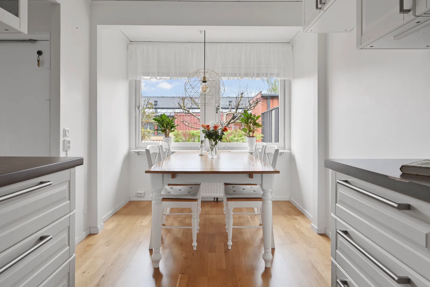 Bostadsrätt, Radhus, Polstjärnans gränd 73, Skälby, Järfälla