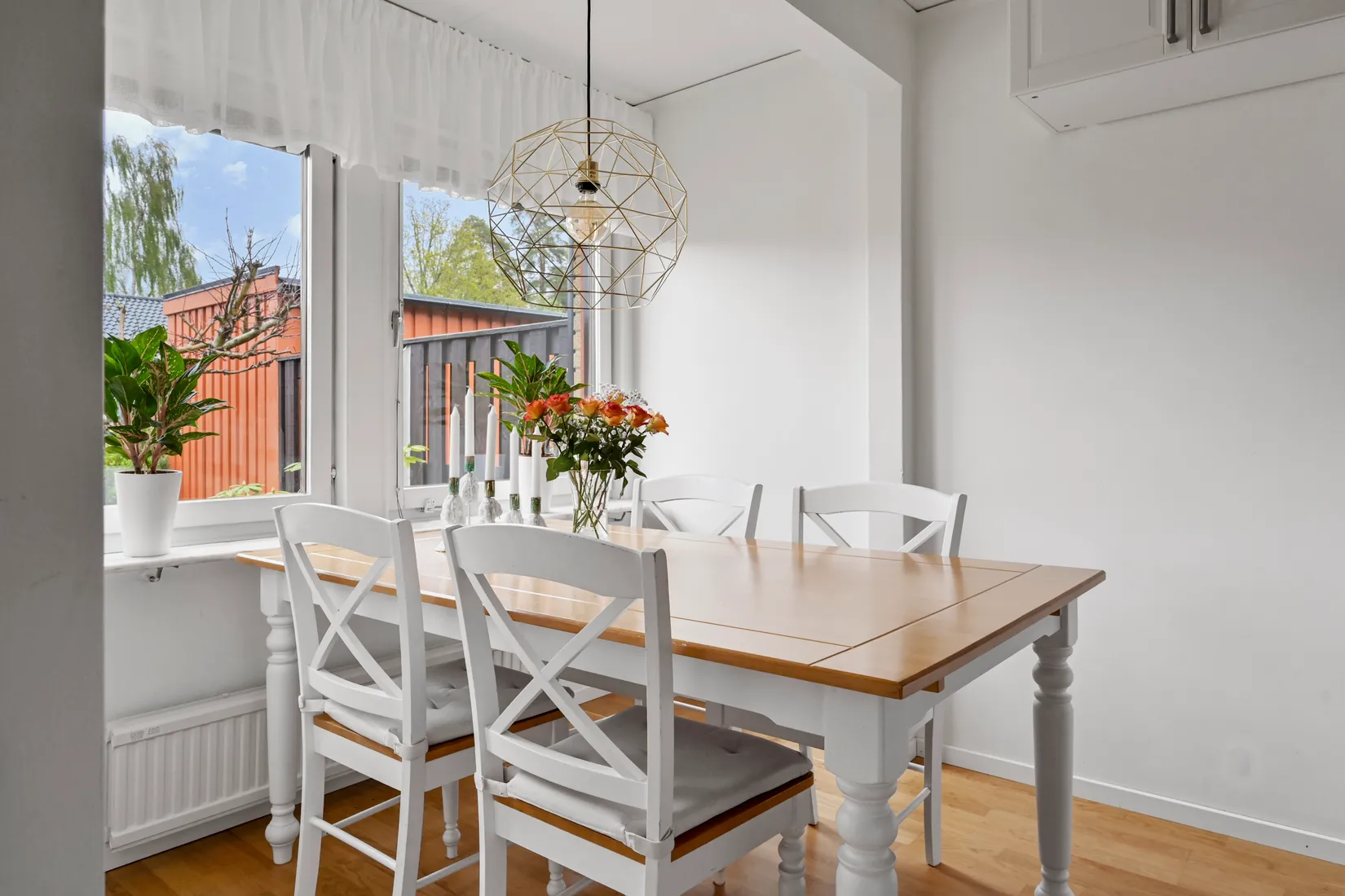 Bostadsrätt, Radhus, Polstjärnans gränd 73, Skälby, Järfälla