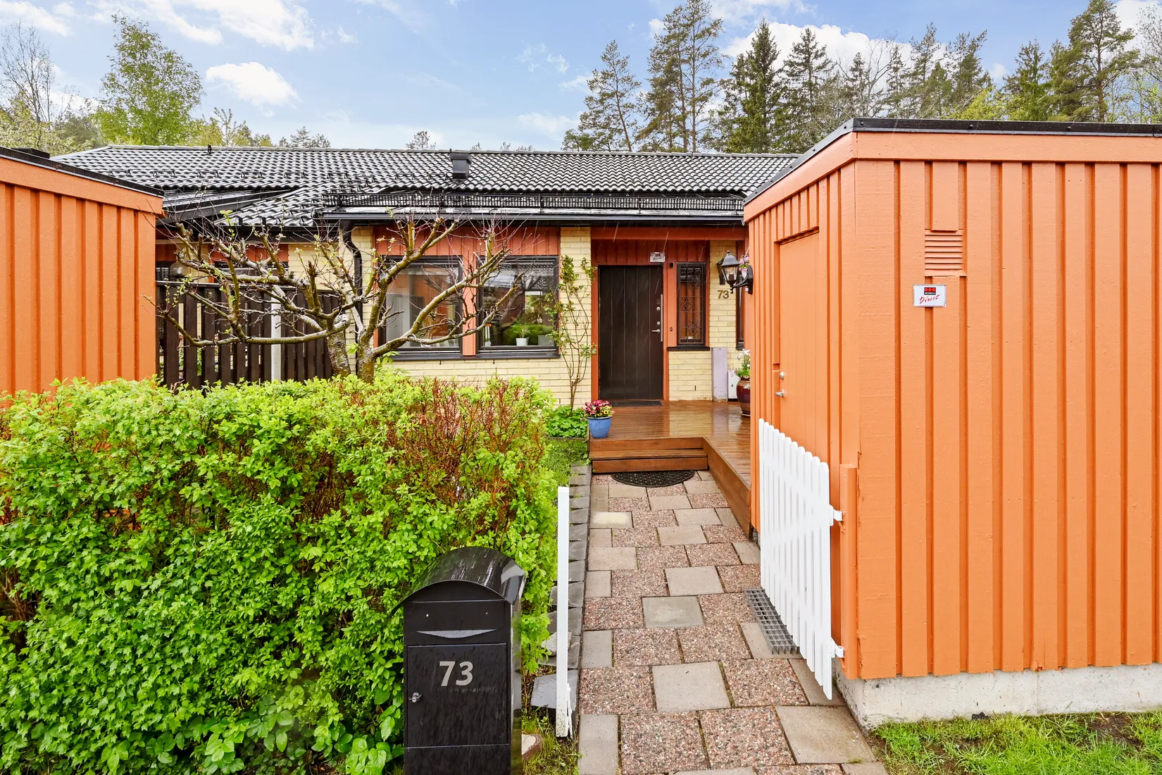 Bostadsrätt, Radhus, Polstjärnans gränd 73, Skälby, Järfälla