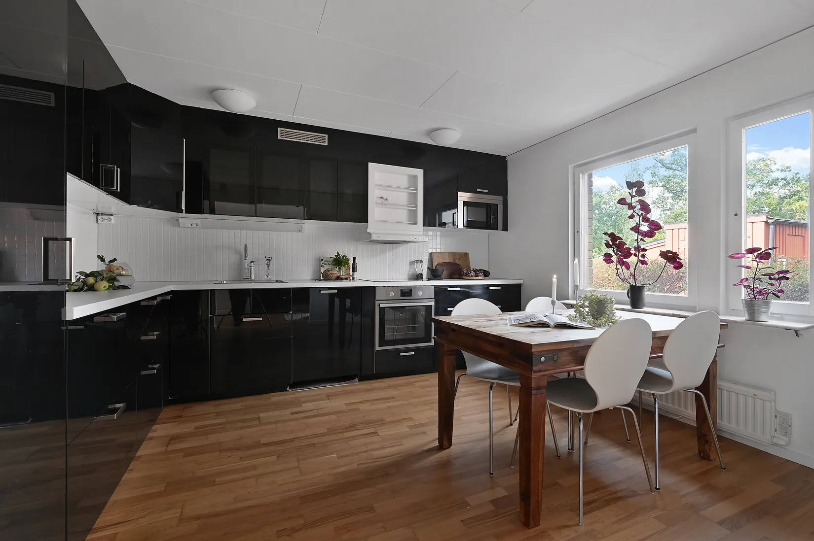 Bostadsrätt, Radhus, Vattumannens gränd 50, Skälby, Järfälla