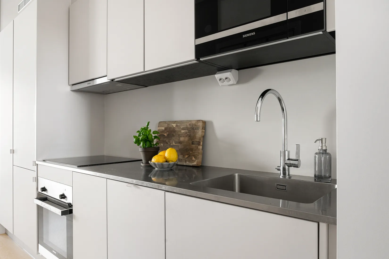 Bostadsrätt, Kolonnvägen 2, Haga Norra, Solna