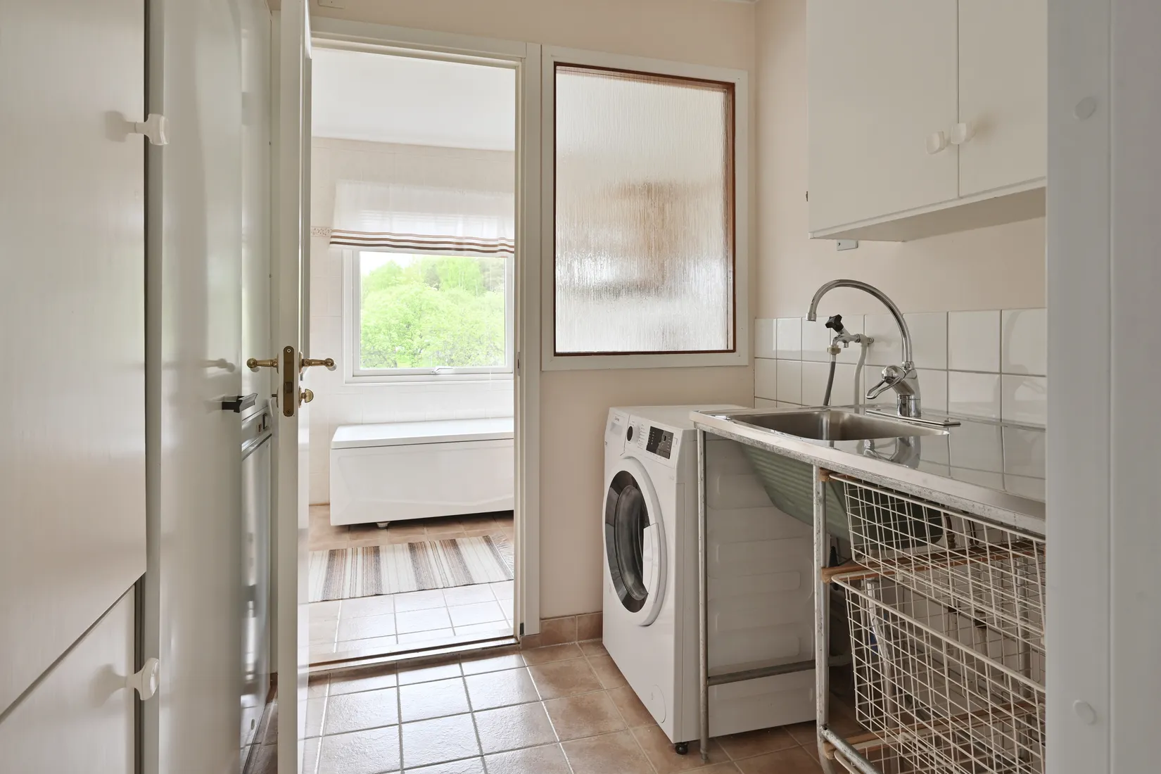 Villa, Radhus, Särimnervägen 1, Odenslunda, Upplands Väsby