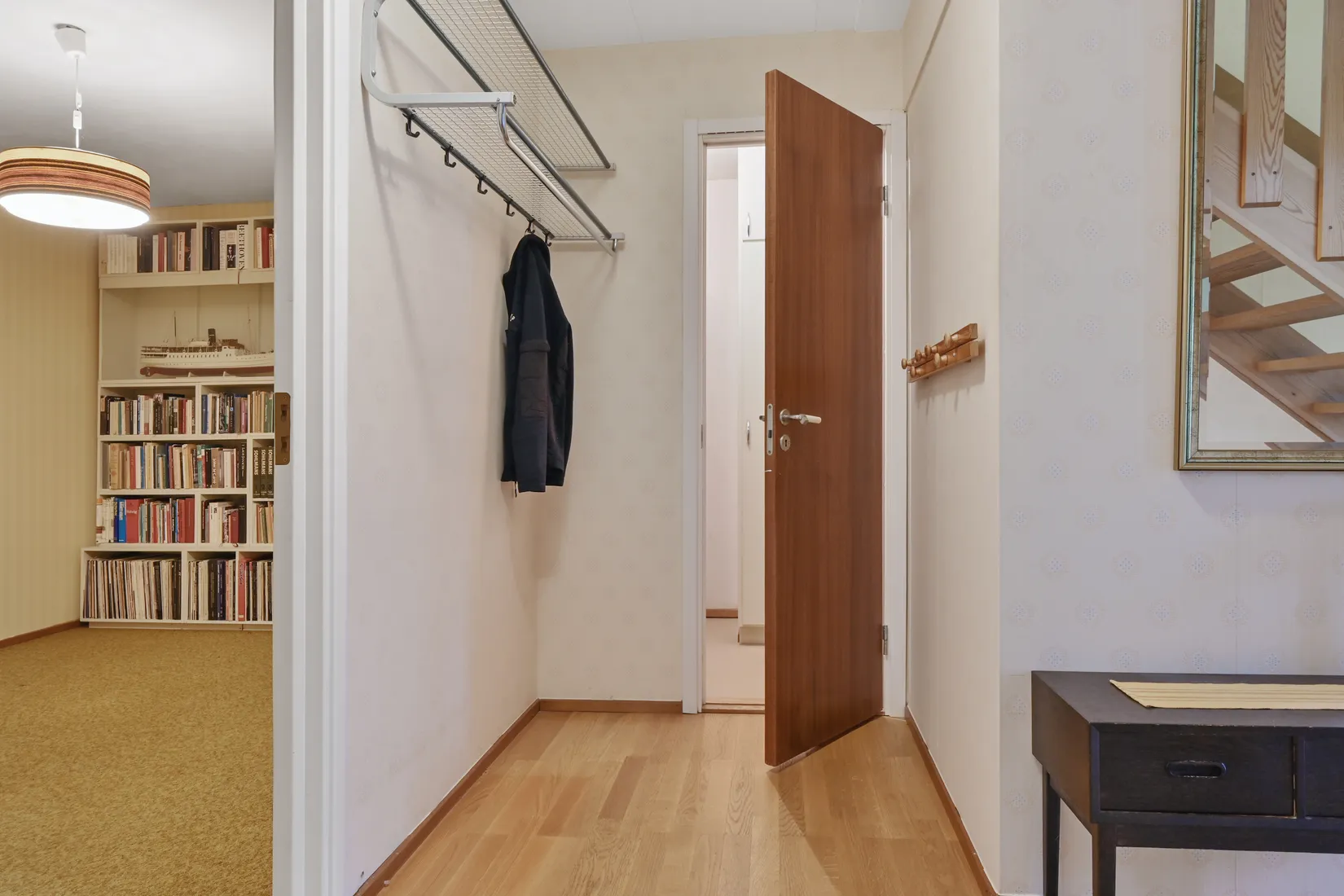 Villa, Radhus, Särimnervägen 1, Odenslunda, Upplands Väsby
