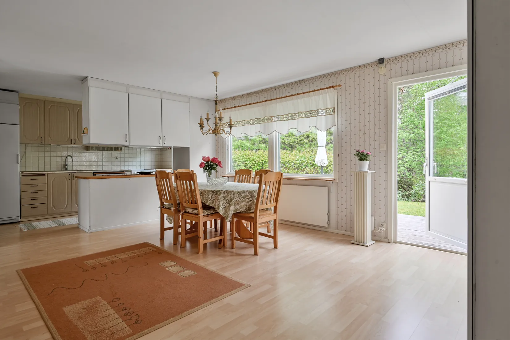 Villa, Radhus, Särimnervägen 1, Odenslunda, Upplands Väsby