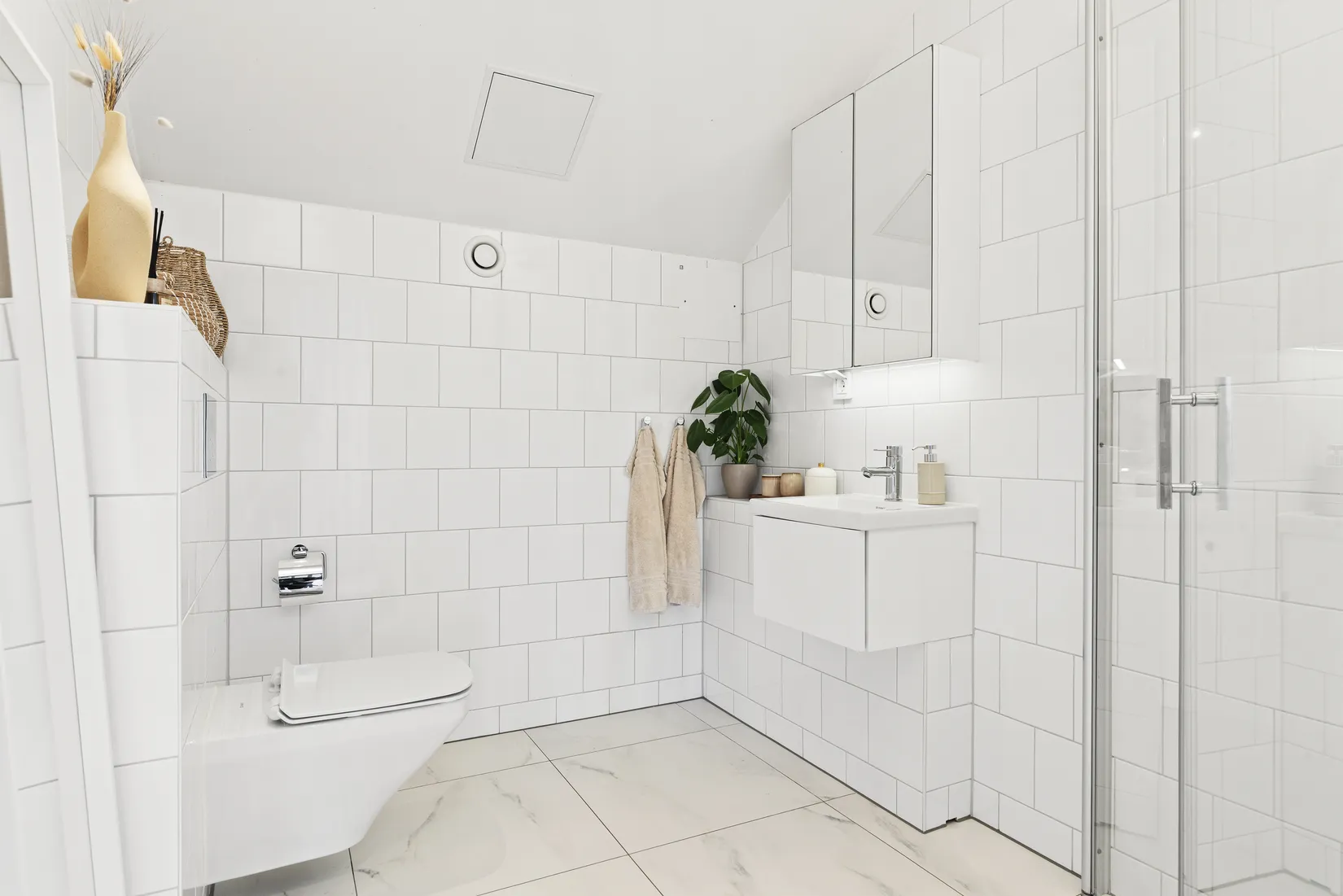 Villa, Godtemplarvägen 18, Tollare, Nacka