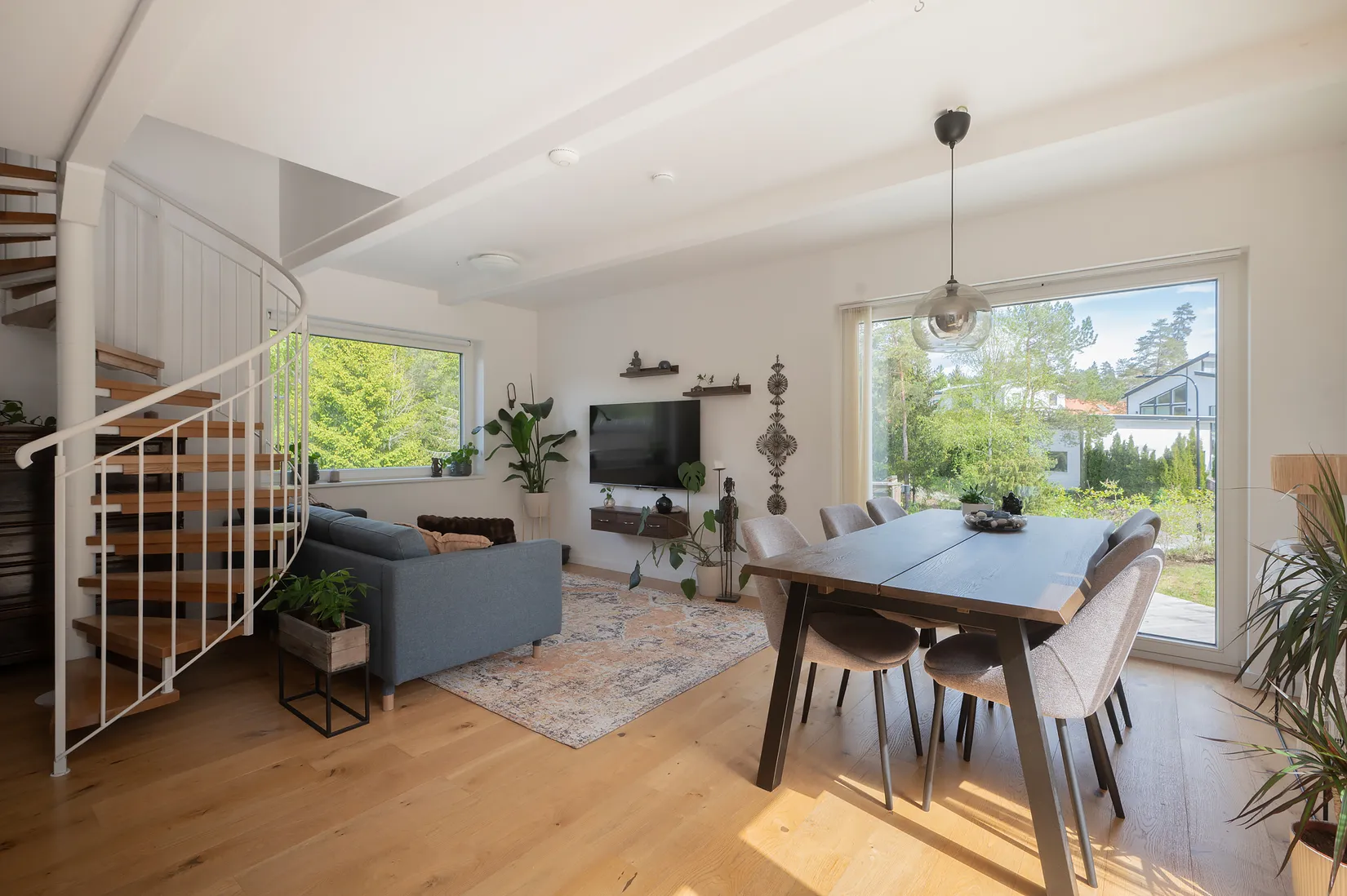 Radhus, Skarphedens väg 10B, Glömsta, Huddinge
