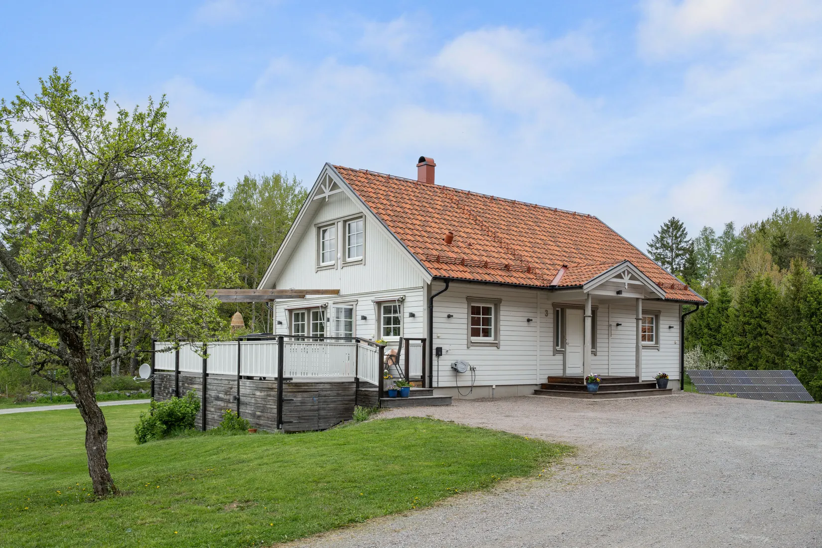 Gård/Skog, Rosenberg 3, Slottsbrinken, Strängnäs