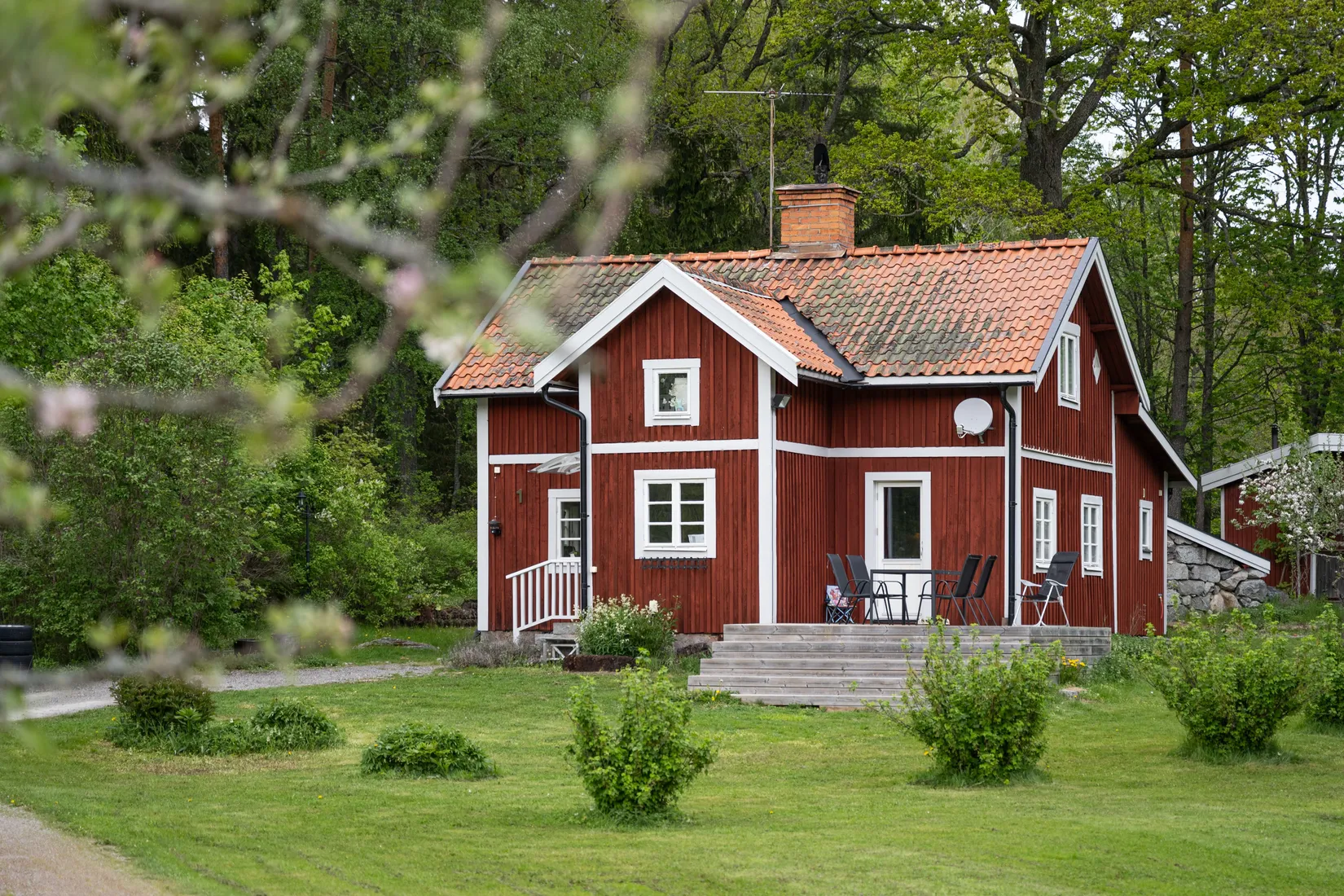 Gård/Skog, Rosenberg 3, Slottsbrinken, Strängnäs